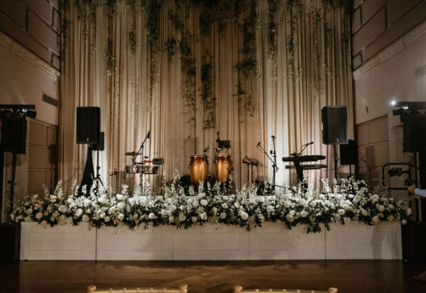 band stage at isleworth country club wedding