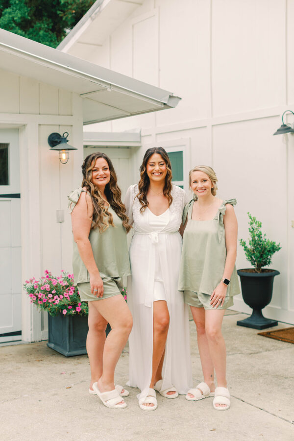 Tropical Summer Wedding The Mulberry New Smyrna Beach Orlando Wedding Planner Anna Christine Events