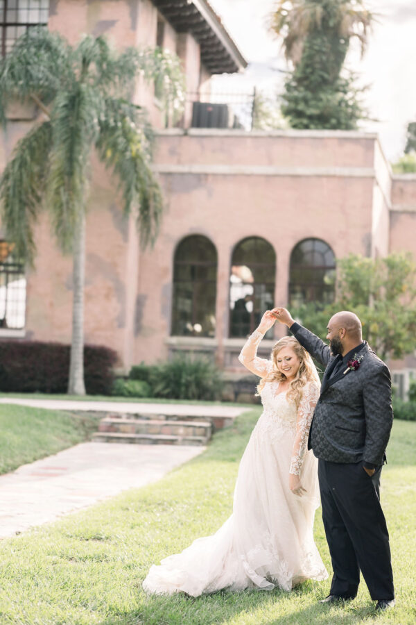 Vintage Art Deco Wedding Style The Howey Mansion Orlando Wedding Planner Anna Christine Events